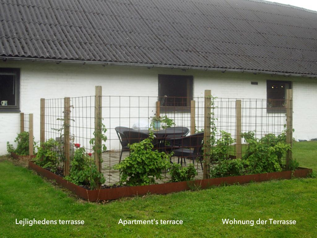 Tiklo Bed And Breakfast Arnborg Exterior photo